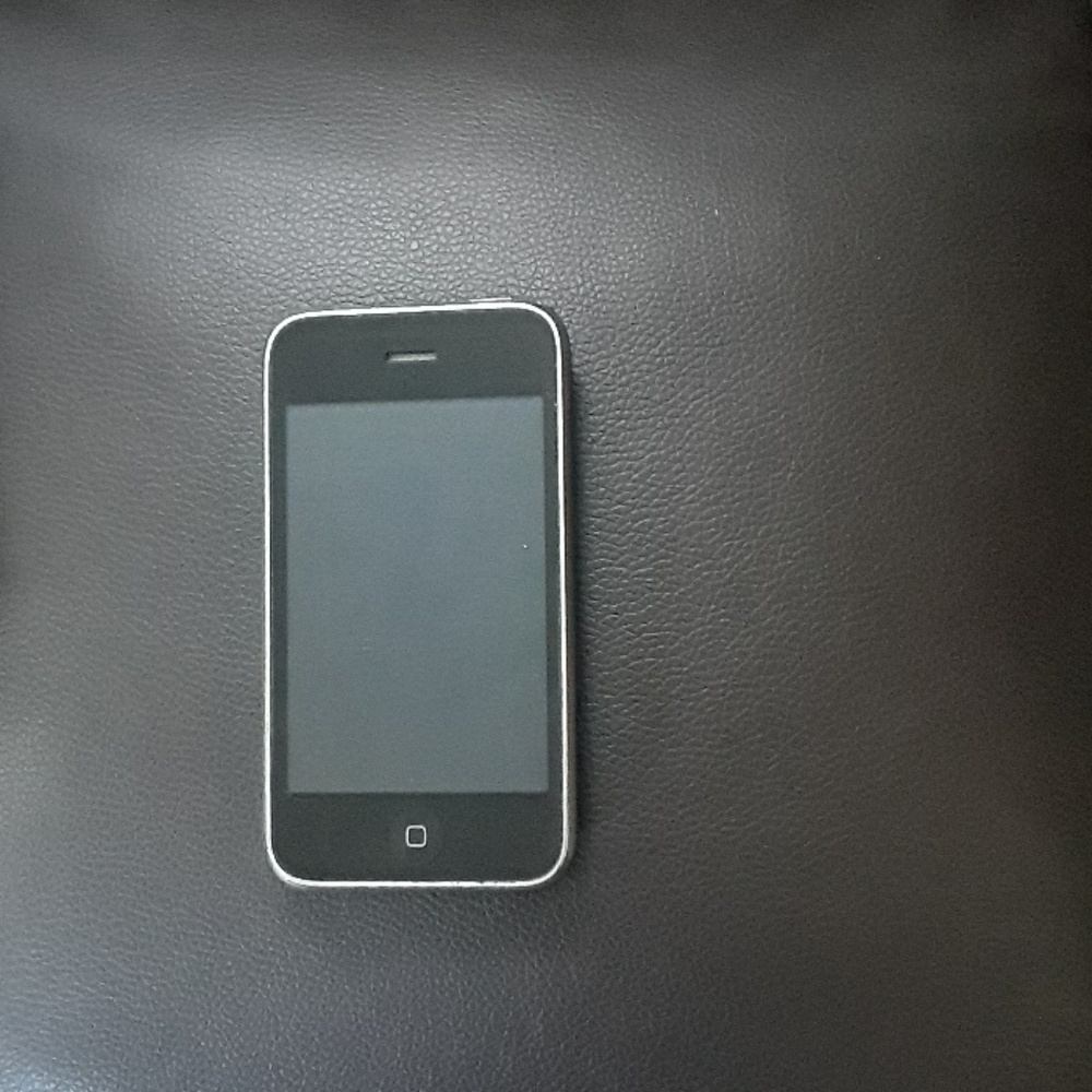 IPhone 3g manufacturer refurbished